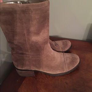 Jessica Simpson suede boots